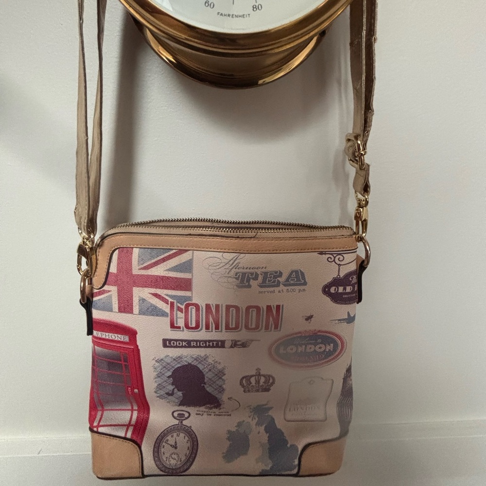 Stylish London Print Crossbody Bag